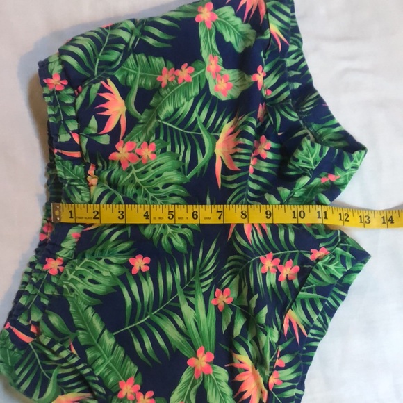 Wonder Nation Shorts - Picture 8 of 8